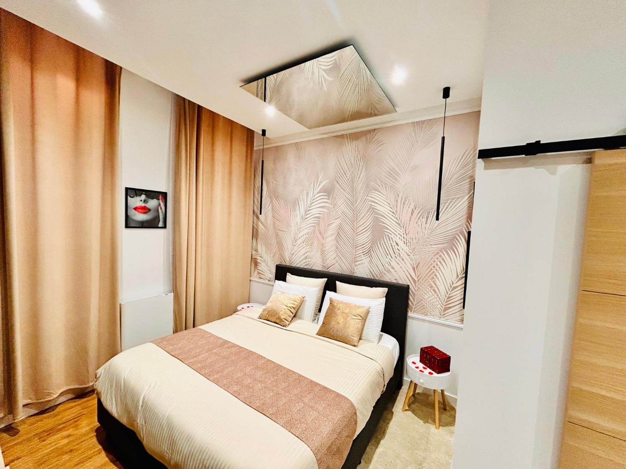 Suite Cosy Jacuzzi Troyes - Secrets D'Ana Luaran gambar